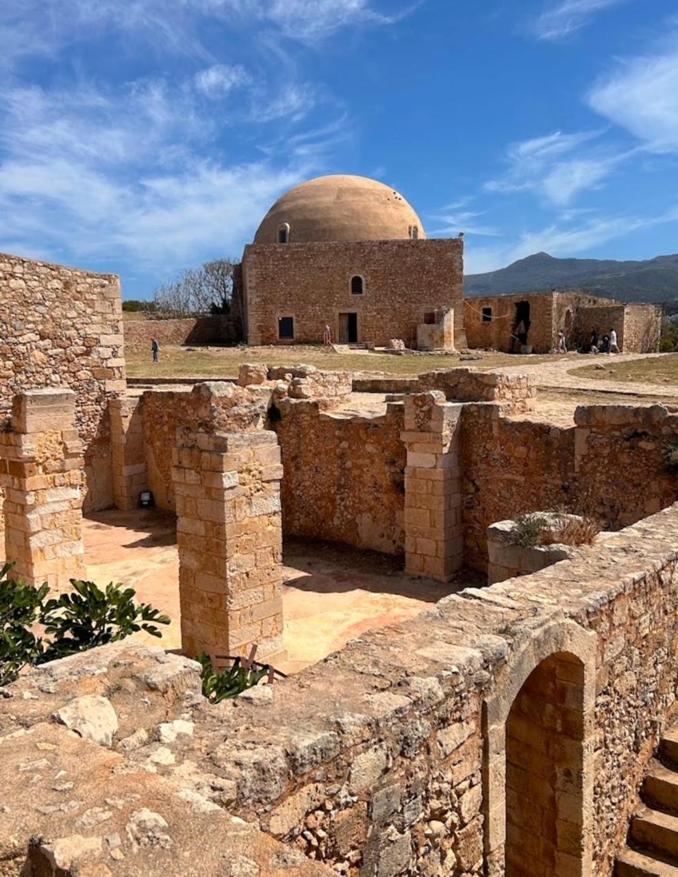 דירות העיירה רתימנו The Old Town Gem מראה חיצוני תמונה